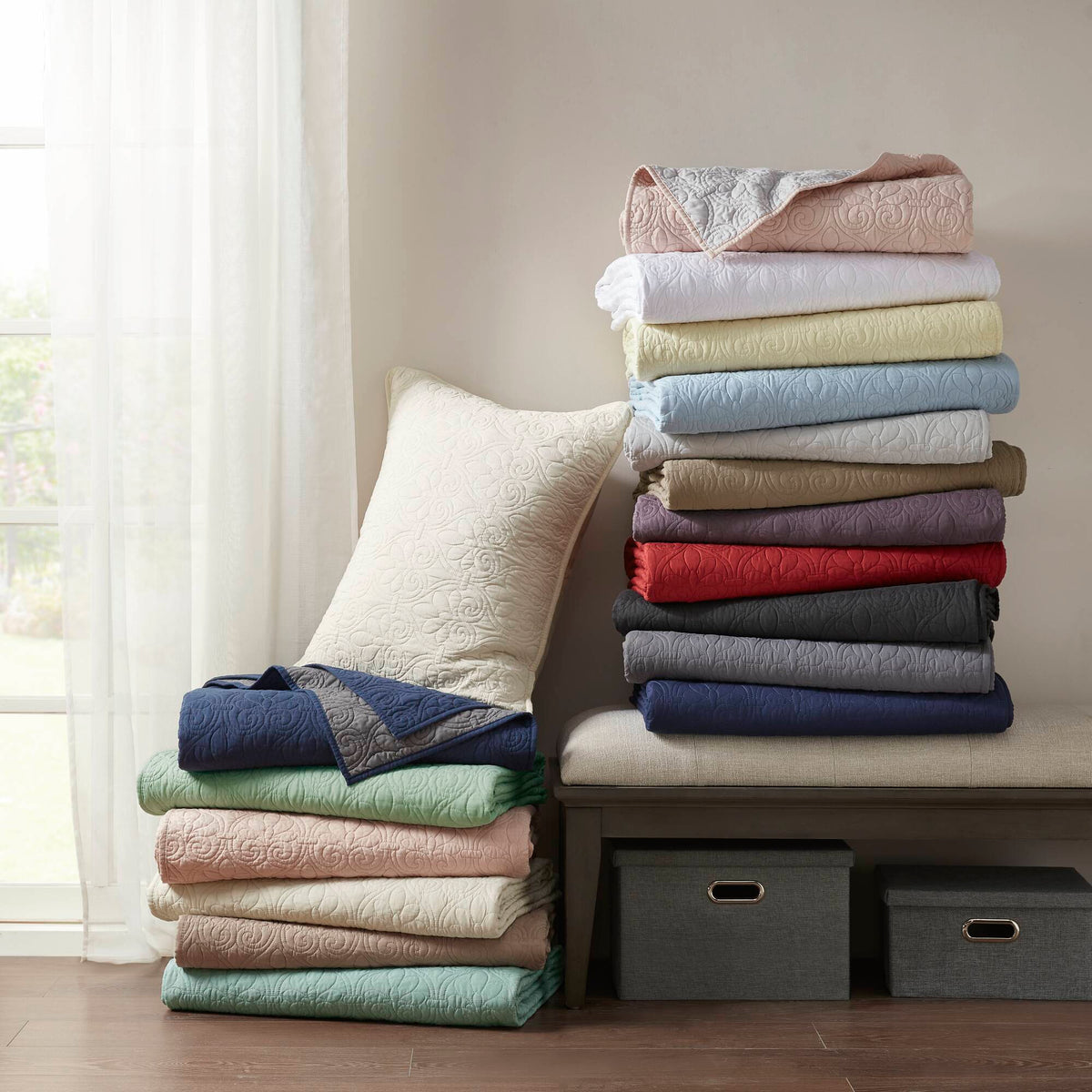 Quebec - Reversible Coverlet Set - Blue