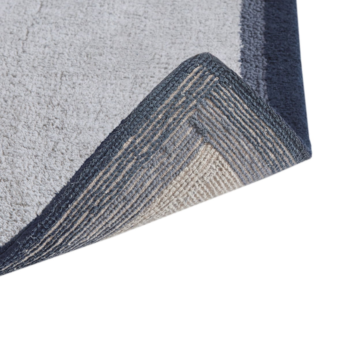 Amherst - 20" x 30" Tufted Bath Rug - Navy