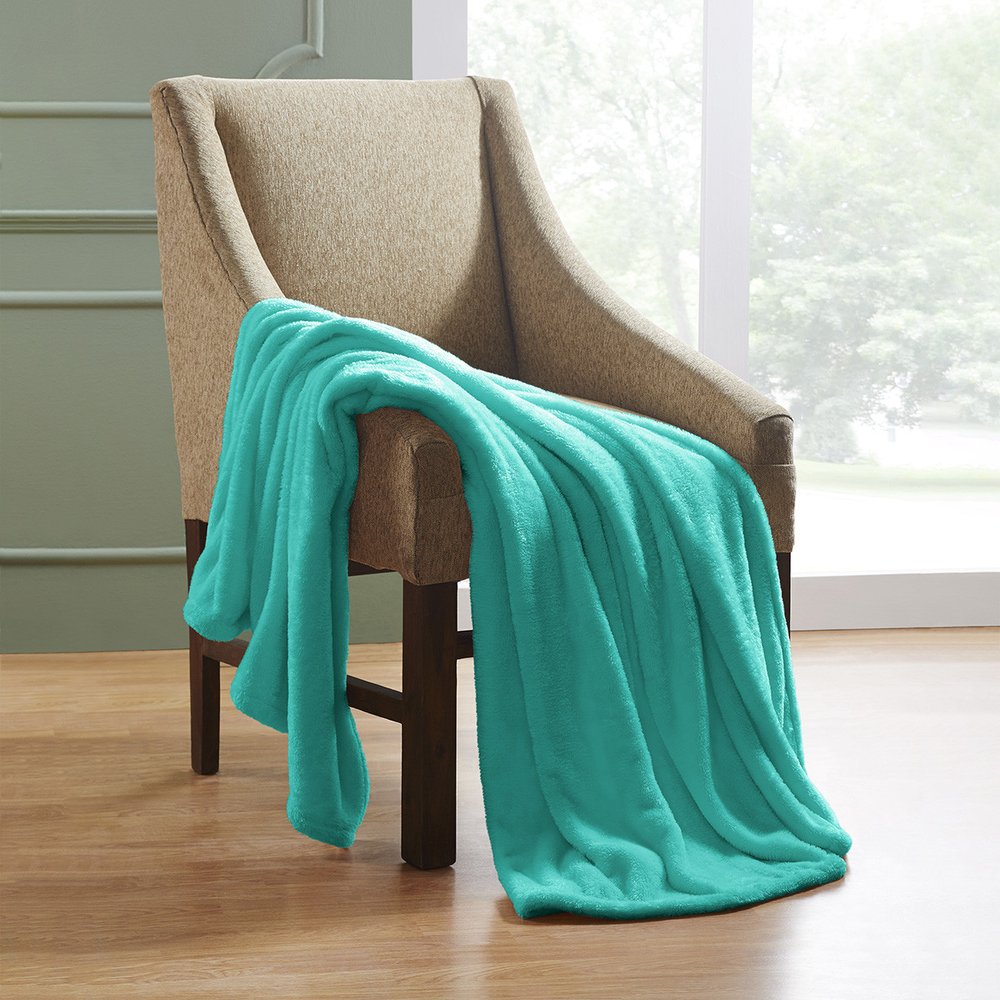 14" X 15" Turquoise Fleece Knitted Plush Throw Blanket