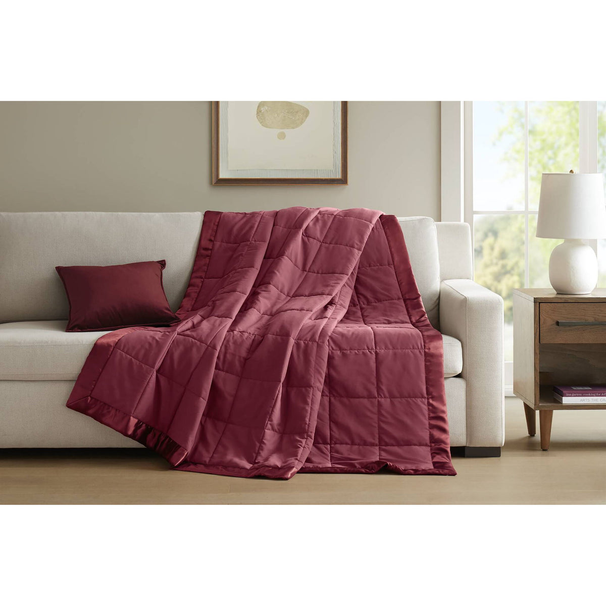 Windom - Lightweight Down Alternative Blanket With Satin Trim - Red