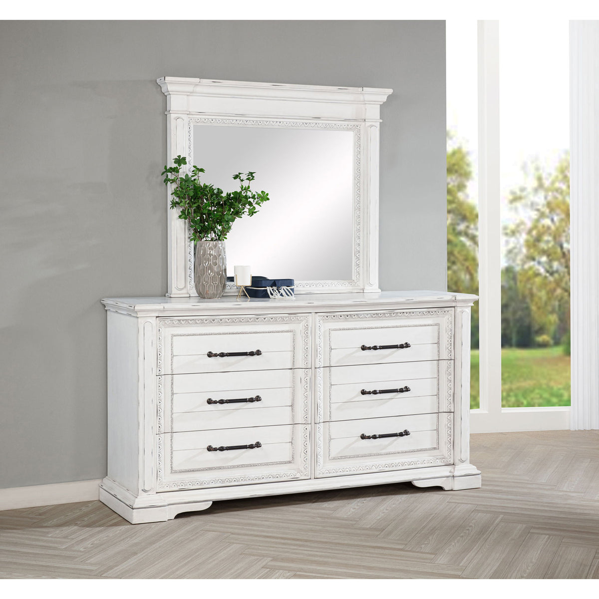 6 Drawer Dresser With Mirror - Vintage