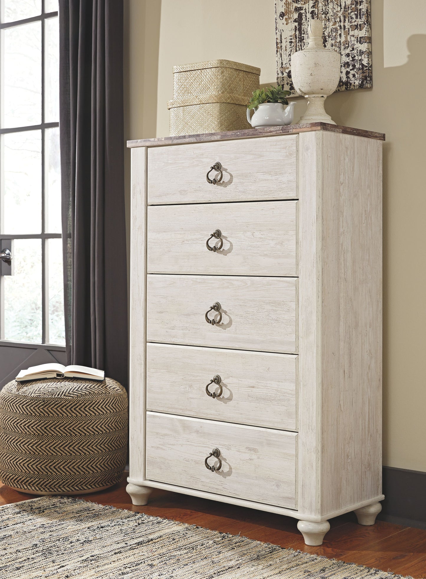 Willowton - Five Drawer Chest - Brown / Beige / White