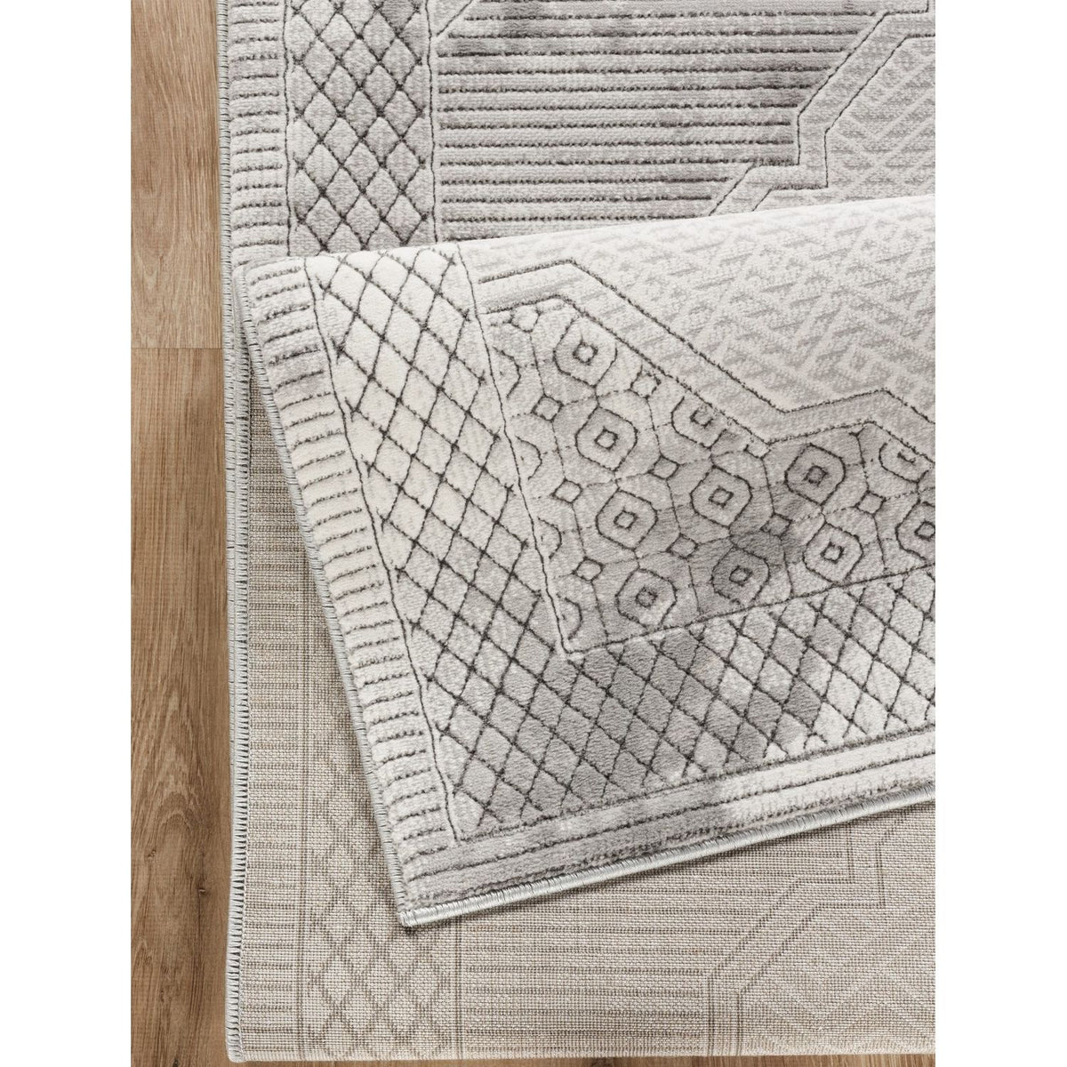 Geometrix - Medallion Rug With Geometric 3D Effect