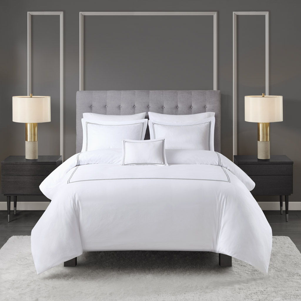 500 Thread Count Luxury - Full Sateen Embroidered Comforter Set - White / Gray