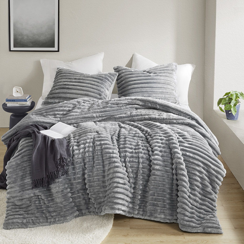 Avril - King/California King Fluffy Ribbed Plush Comforter Set - Gray