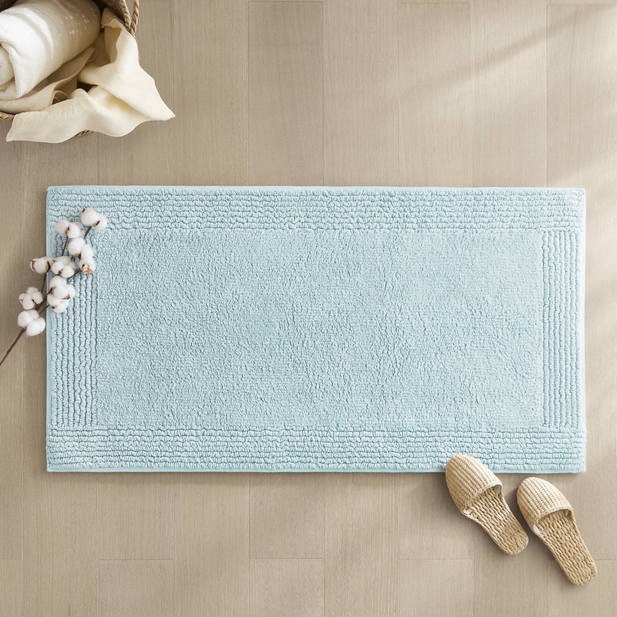 Splendor - 21" x 34" 100% Cotton Tufted 3000 GSM Reversible Bath Rug - Light Blue