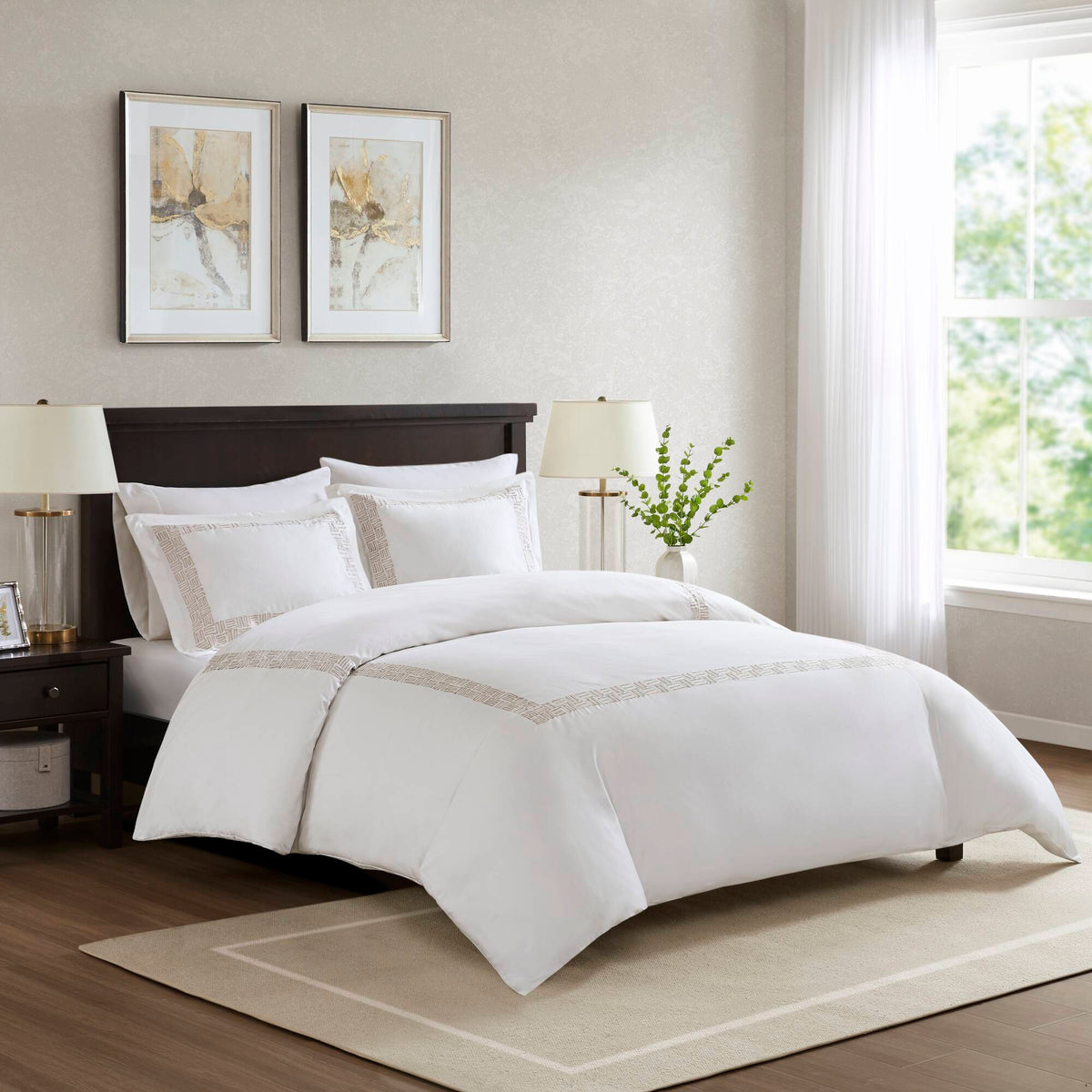 Nile - 3 Piece Full/Queen Sateen With Embroidery Duvet Set - Multi