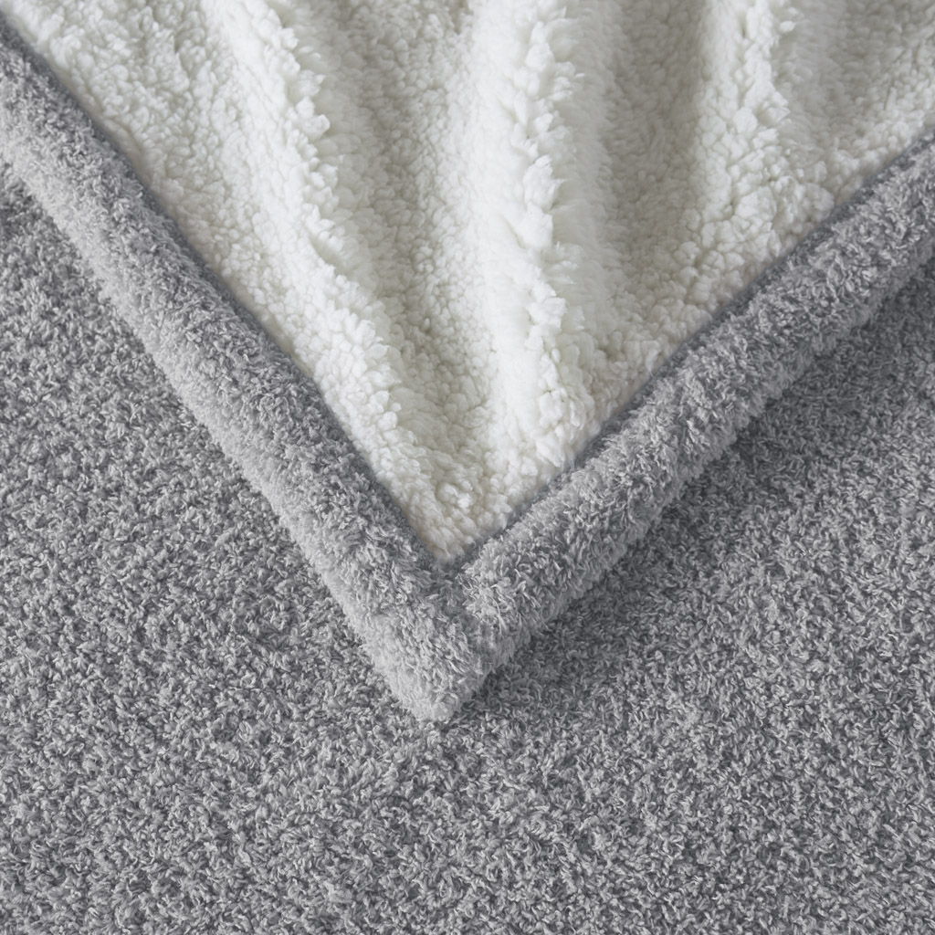 Amira - Dream Soft Heated Throw - Gray