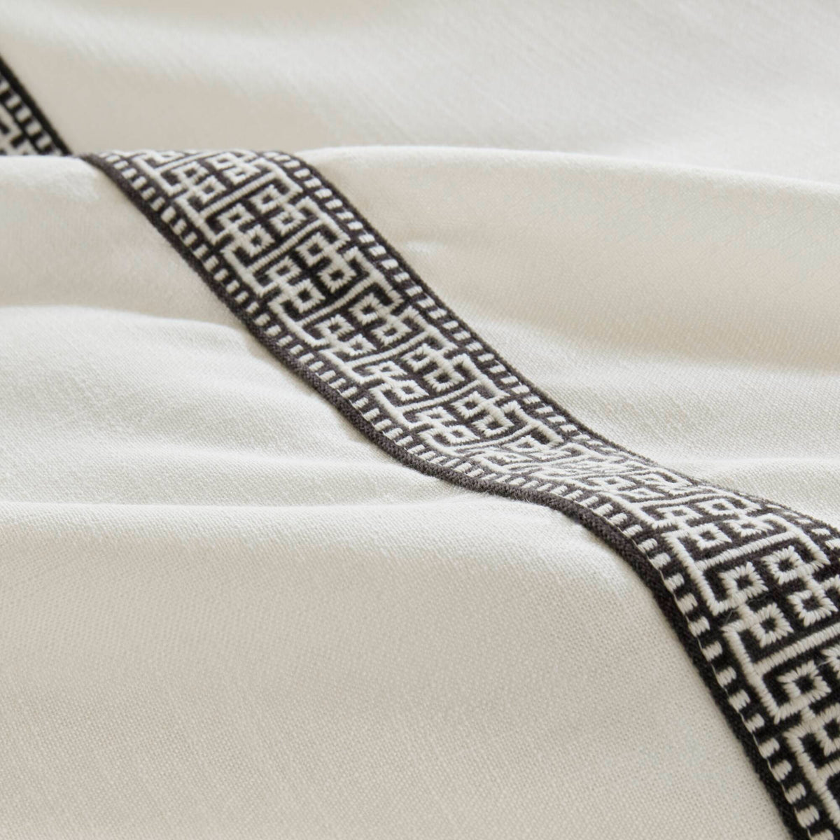 Jarvis - 9 Piece King Embroidery Oversized Duvet Style Comforter Set - Black / White