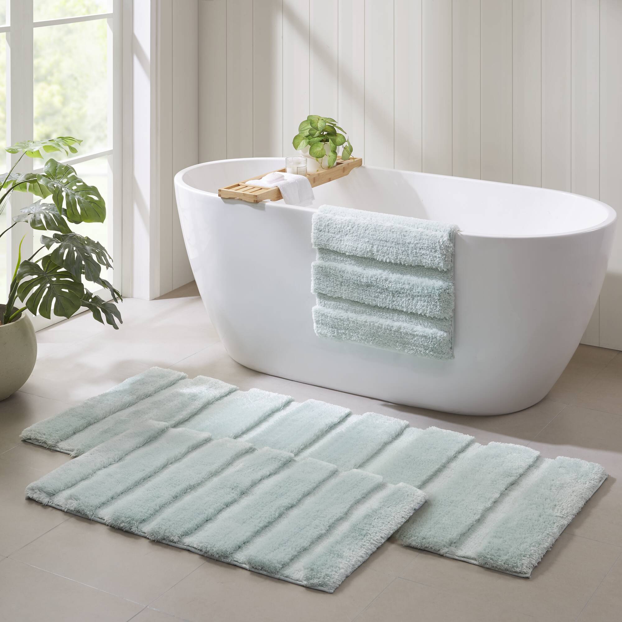 Tufted Pearl Channel - 17" x 24" Rug - Seafoam
