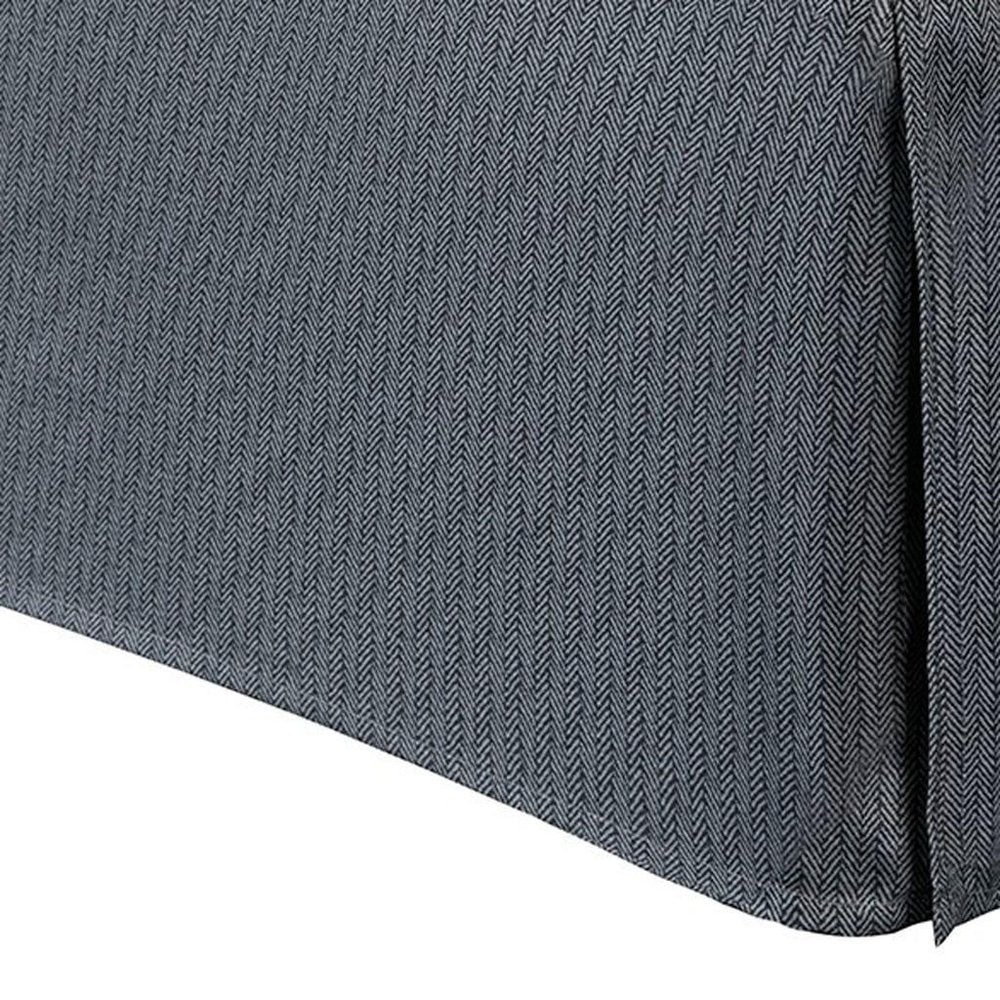 Set of Seven Gray And Ivory Plaid King Ring Stitch Polyester Sham And Comforter