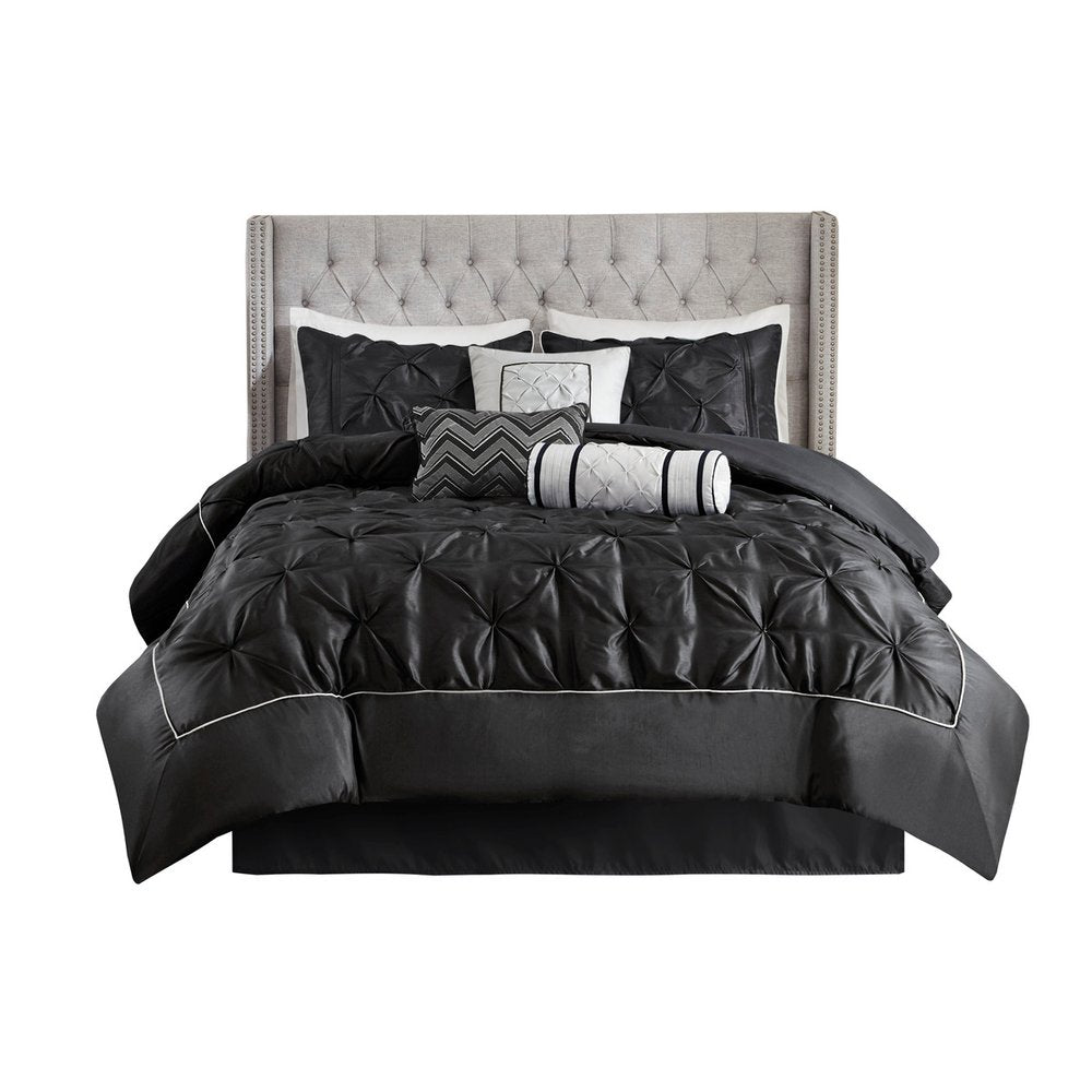 Set of Seven Black King Ring Stitch Polyester Sham And Comforter