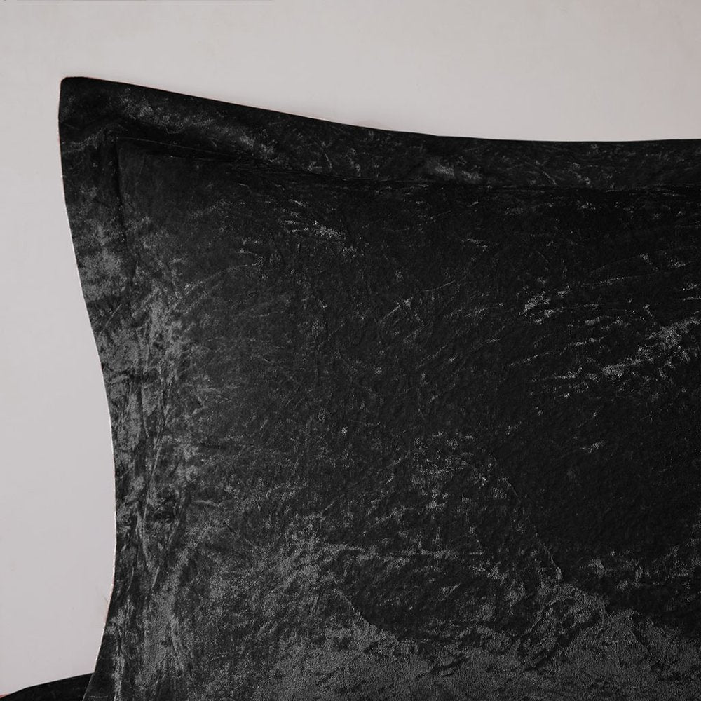 Set of Three Black Twin Ring Stitch Polyester Sham And Comforter