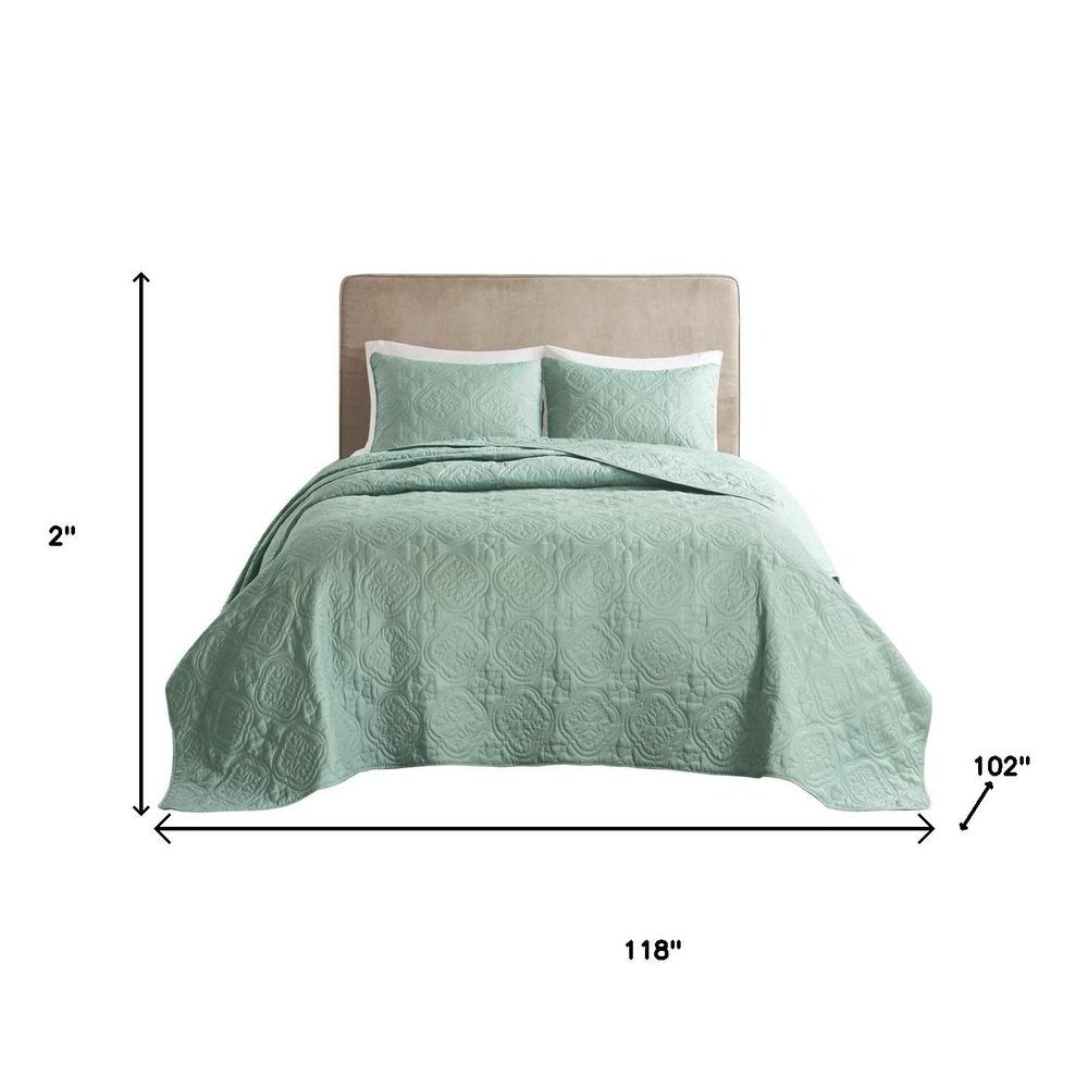 Set of Three Aqua Medallion Queen Ring Stitch Sham And Comforter