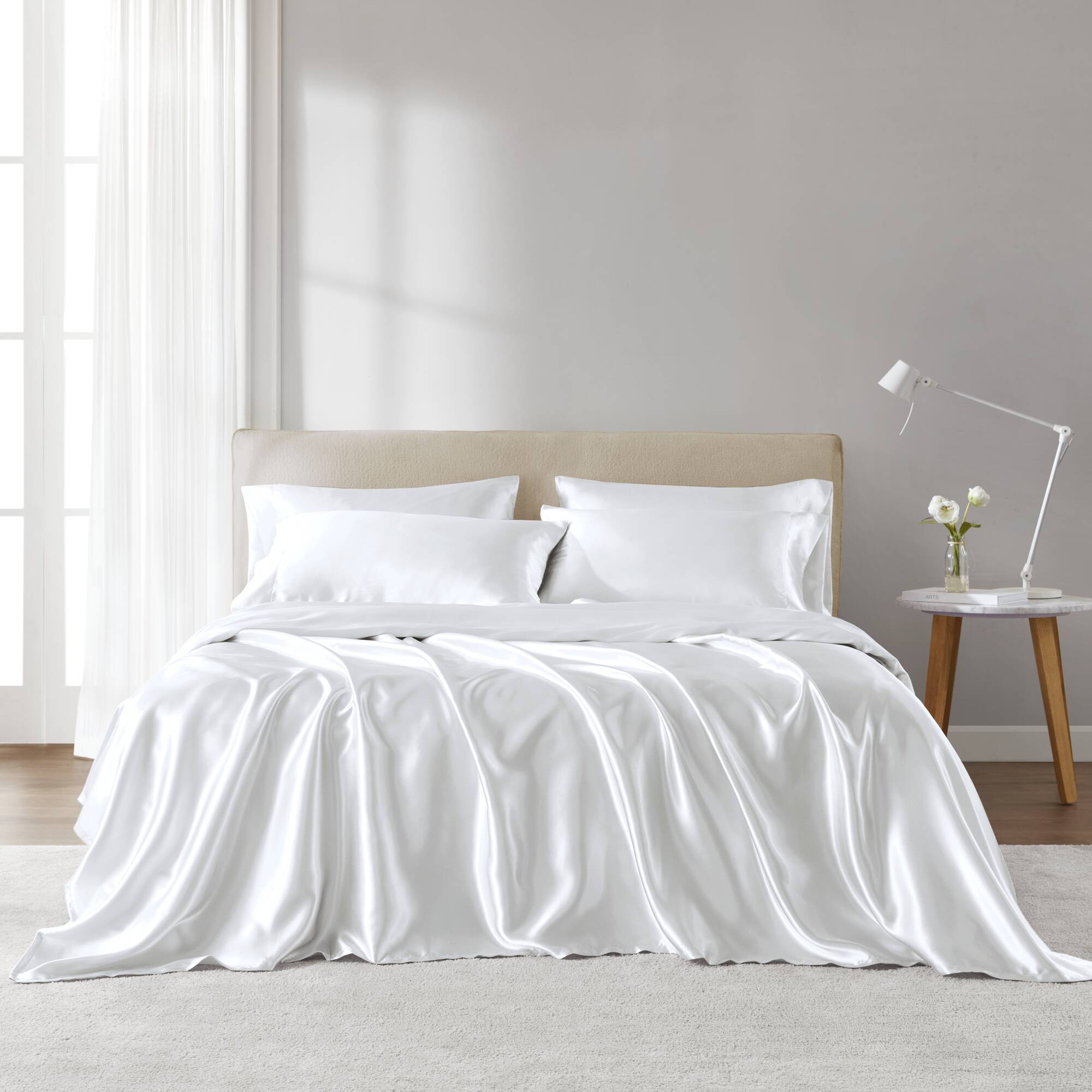 Satin - California King Wrinkle - Free Luxurious 6 Piece Sheet Set - White
