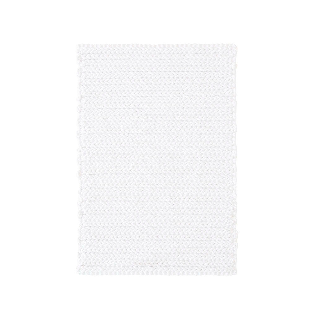 Lasso - 17" x 24" Chain Stitch Rug - White