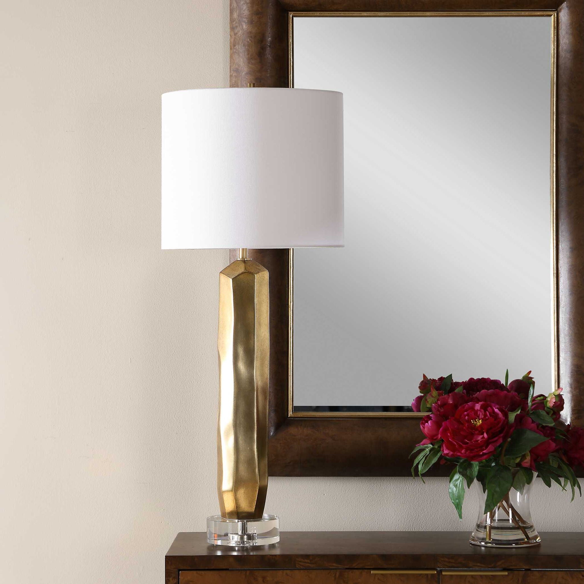 Octavio - Table Lamp - Gold