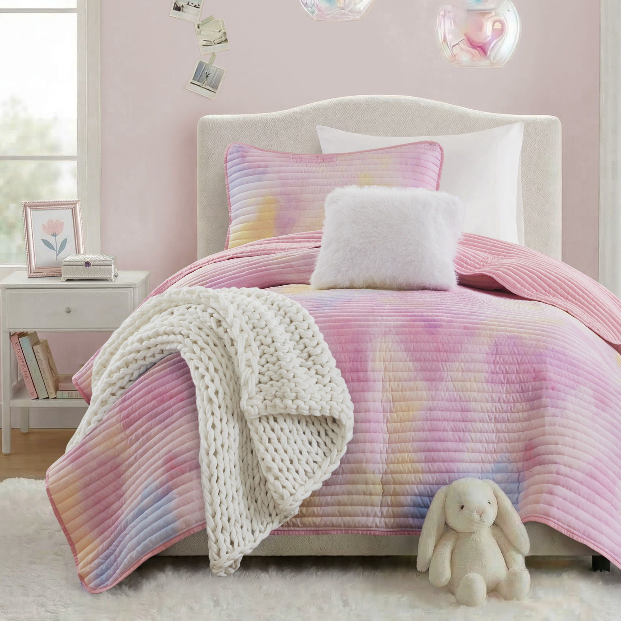 Cassiopeia - Twin/Twin XL Watercolor Tie Dye Printed Quilt Set With Throw Pillow - Pink