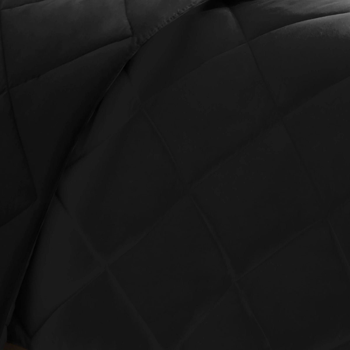 Larkspur - 3M Scotchgard Diamond Quilting Reversible Down Alternative Comforter Set - Black