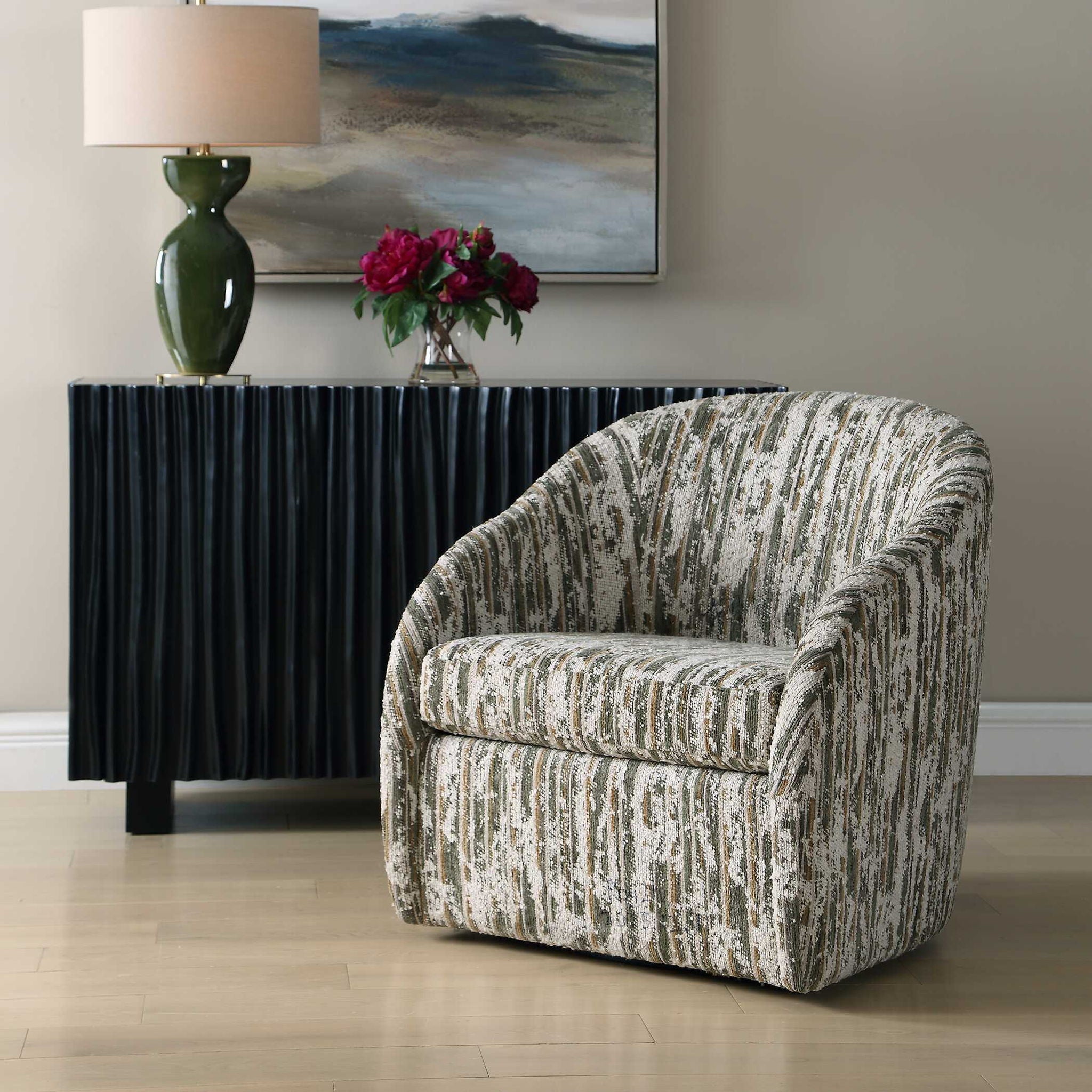 Mari - Boucle Swivel Chair - Green / White