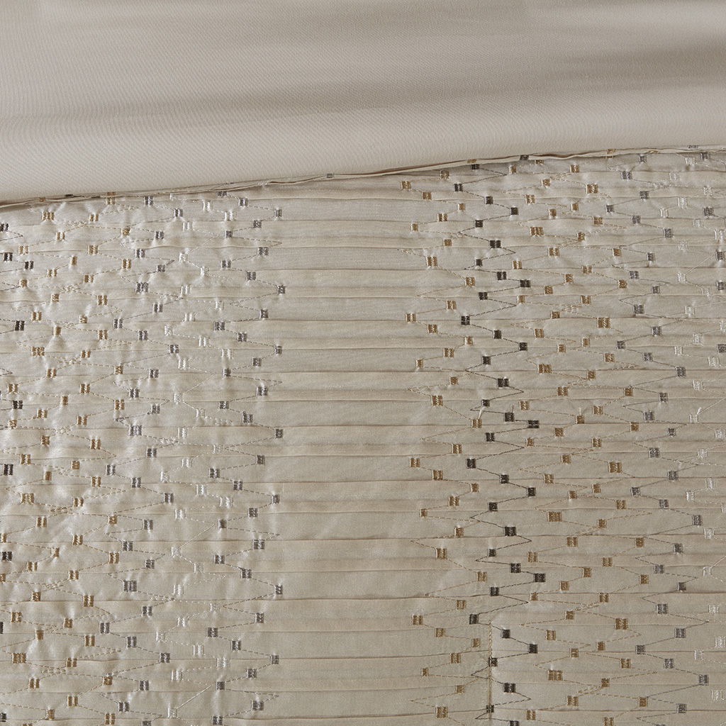 Camelia - Embroidered Comforter (Set of 8) - Natural