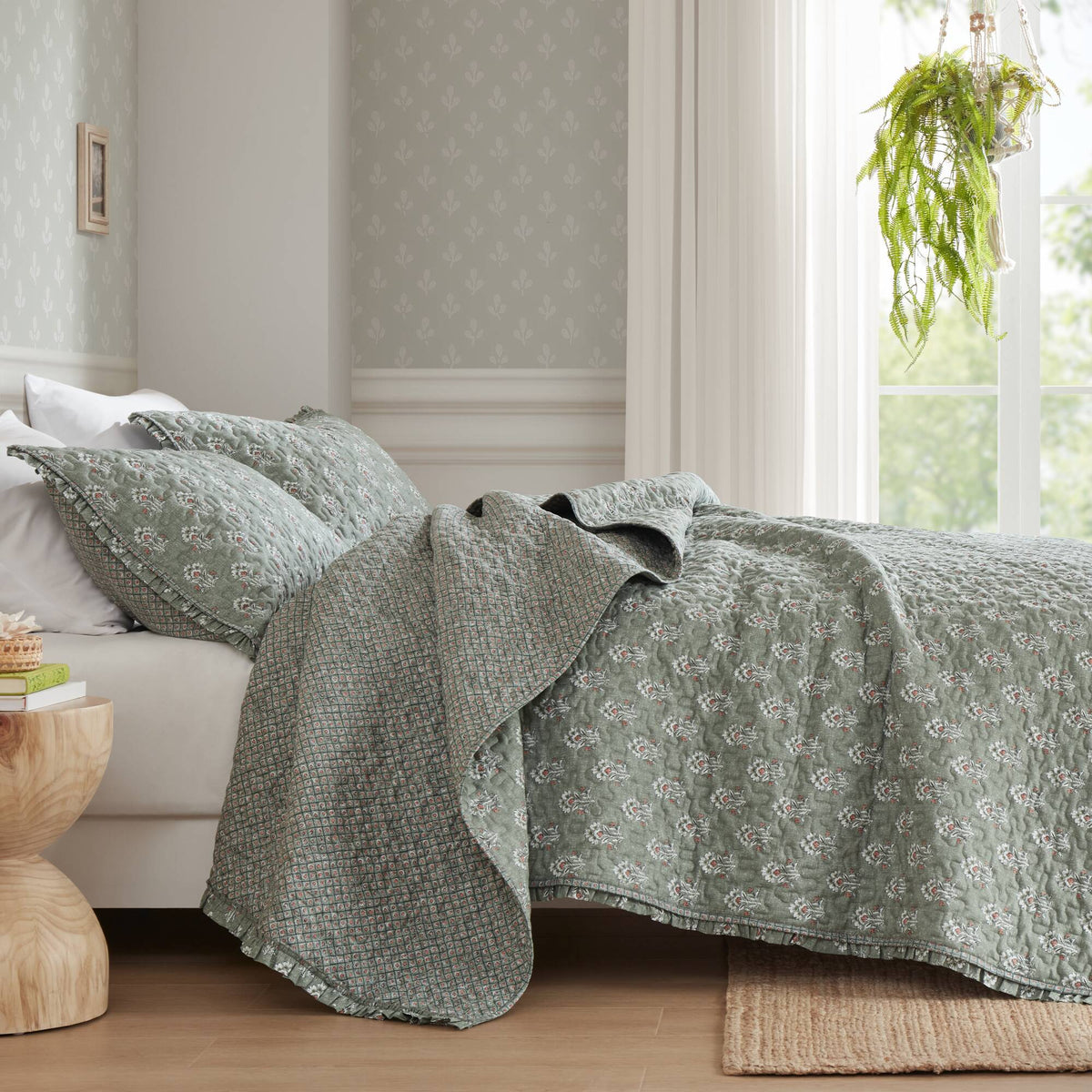 Linwood - Queen 3 Piece Ruffle Printed Quilt Set - Sage Green