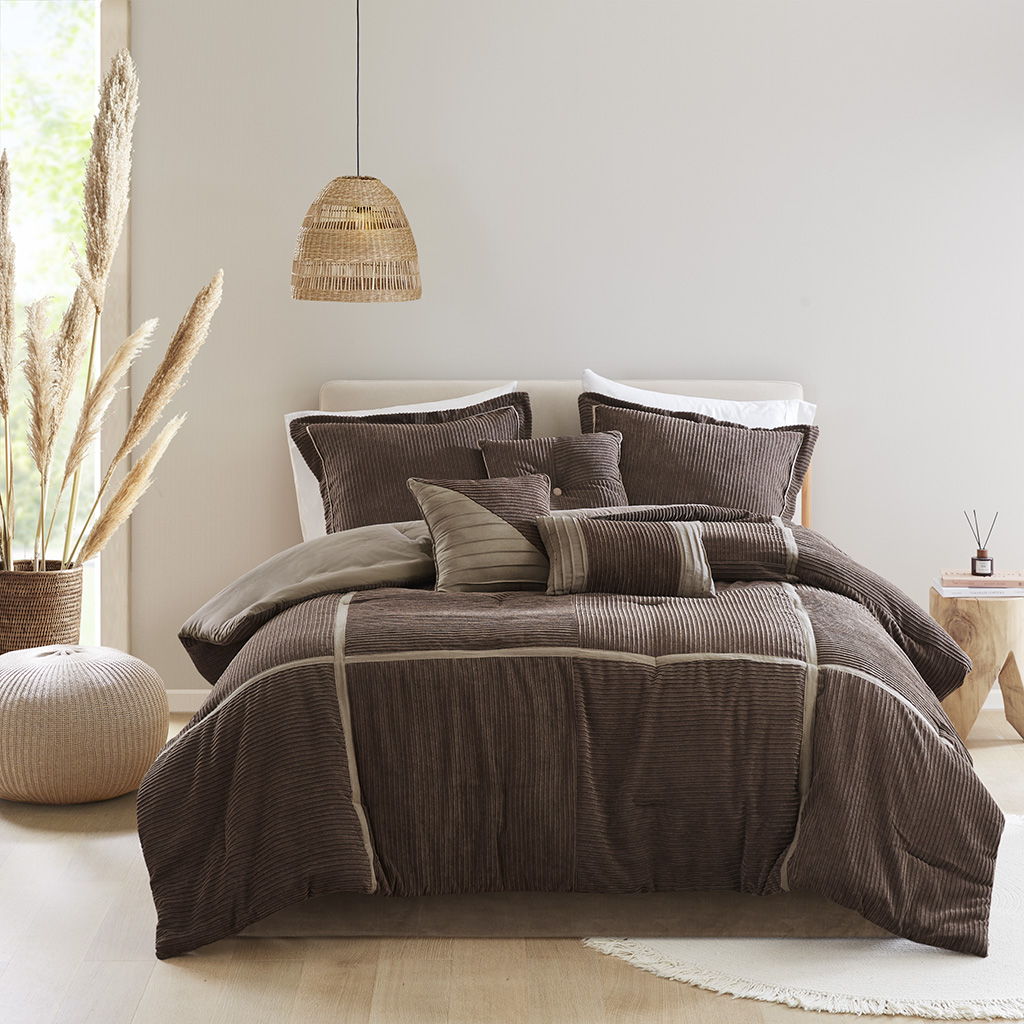 Dallas - 7 Piece King Comforter Set - Brown
