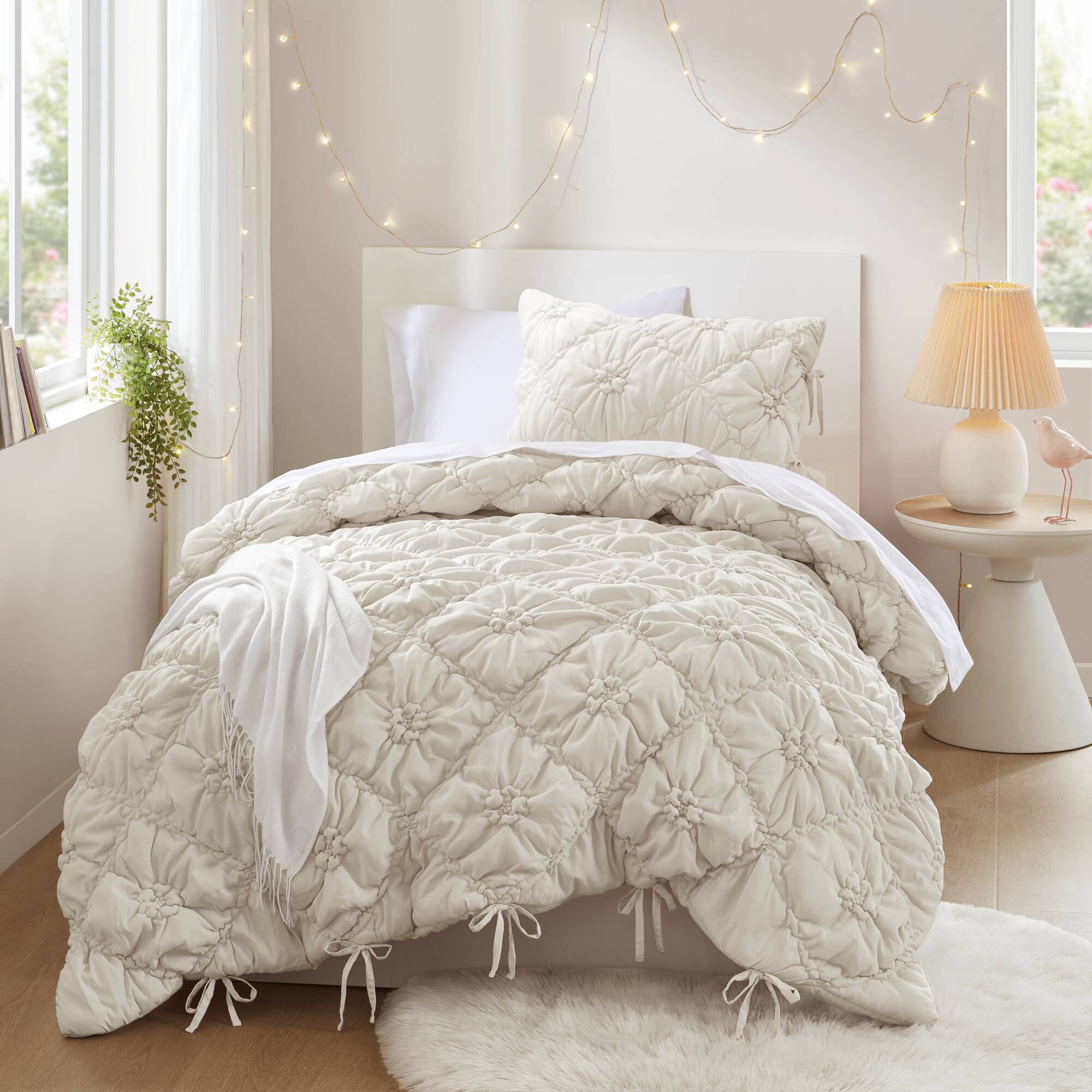 Lily - 2 Piece Comforter Set - Ivory