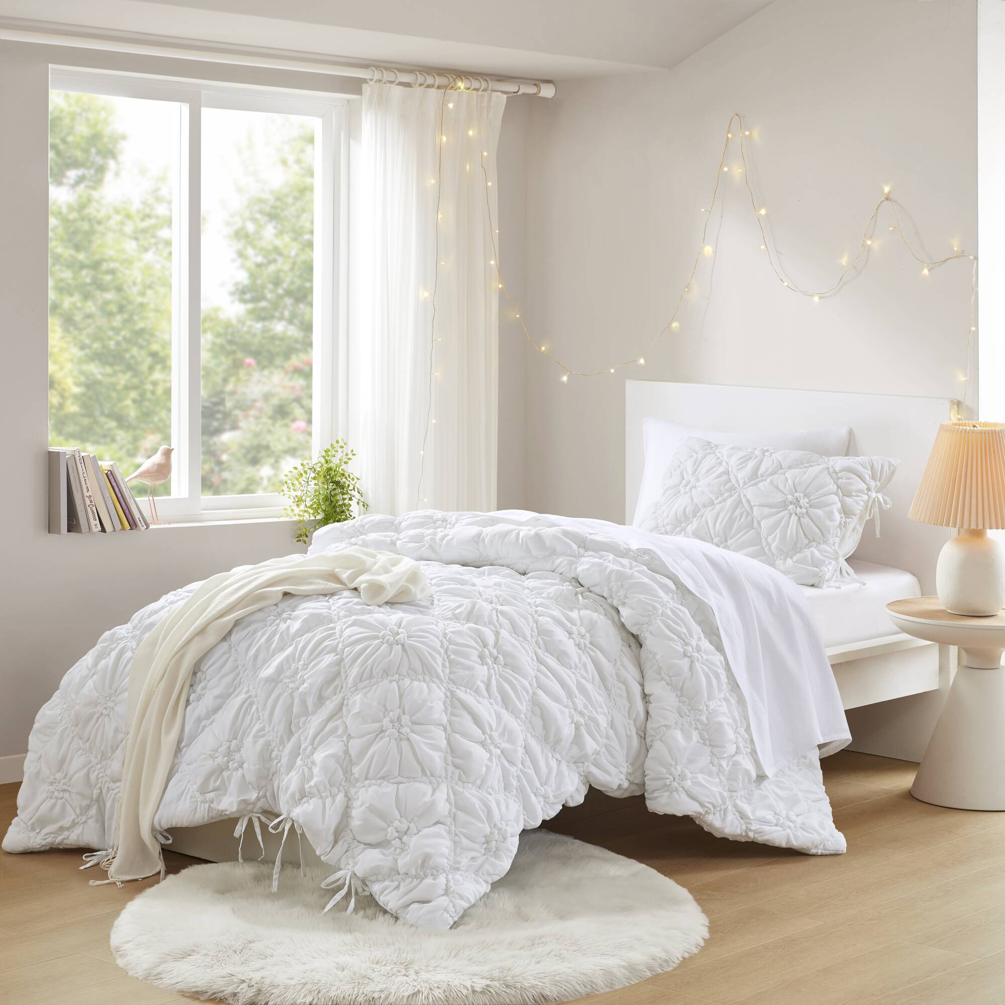 Lily - 2 Piece Comforter Set - White
