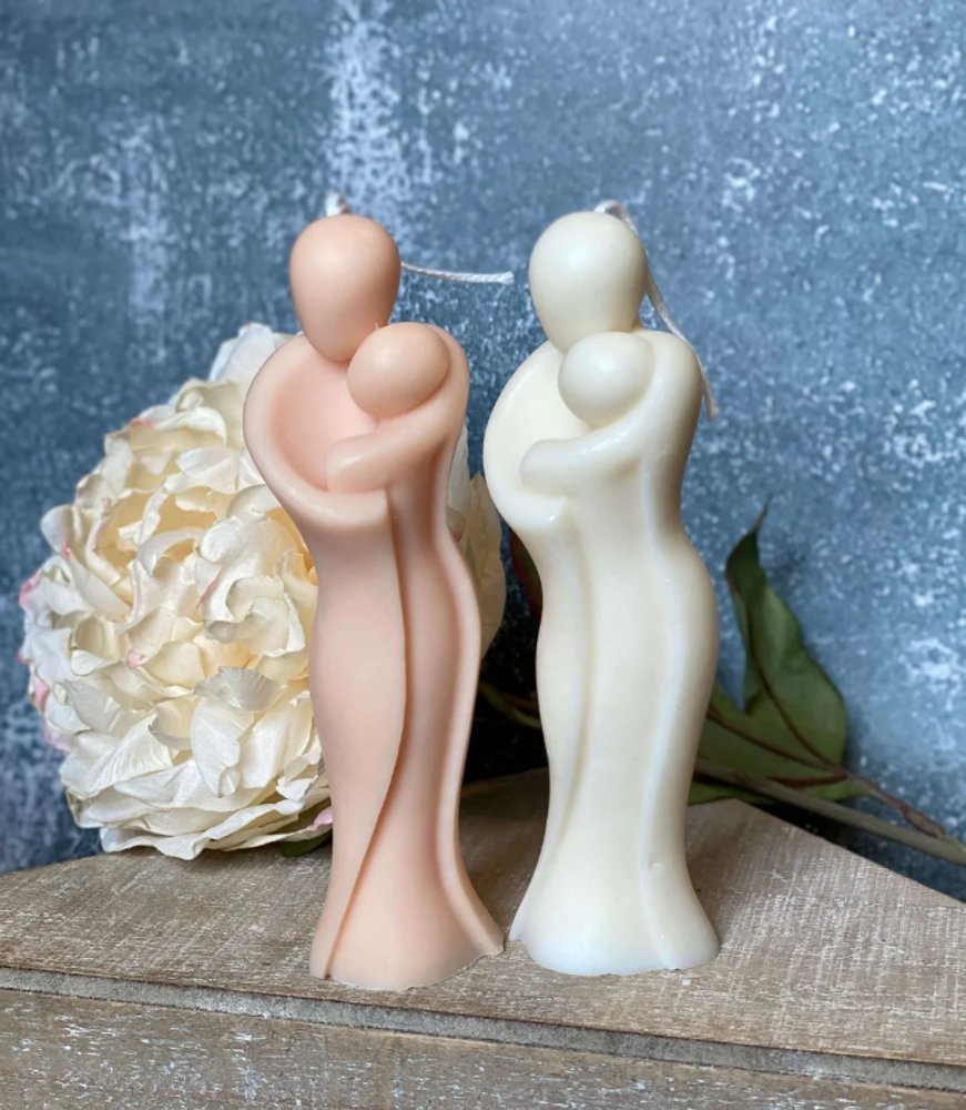 2" Peach Creamy Vanilla Scented Mother And Child Dimensional Candle