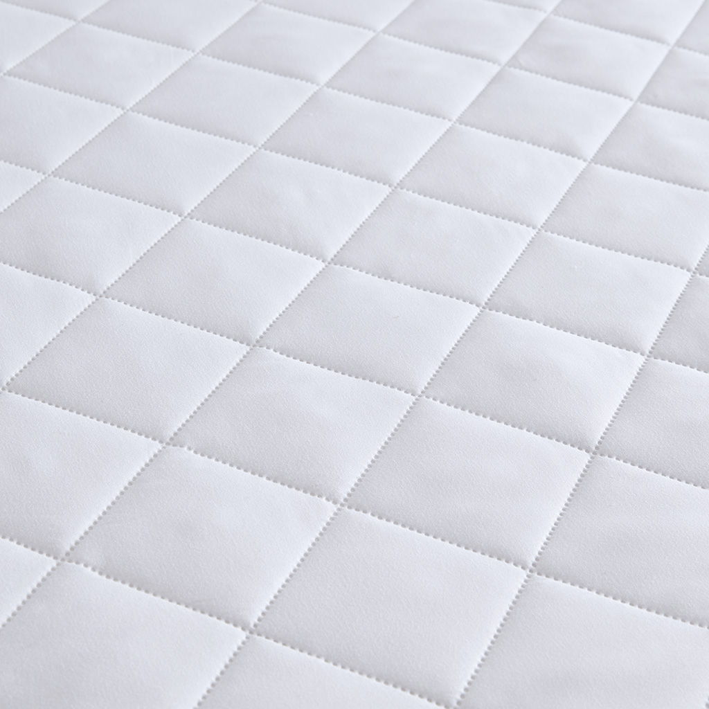 Microfiber Essential - Queen Mattress Pad - White