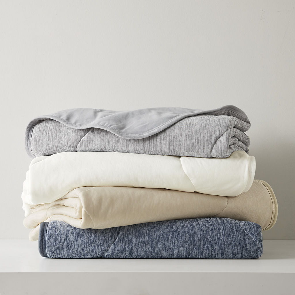 Cooling Touch - Down Alternative Throw - Navy