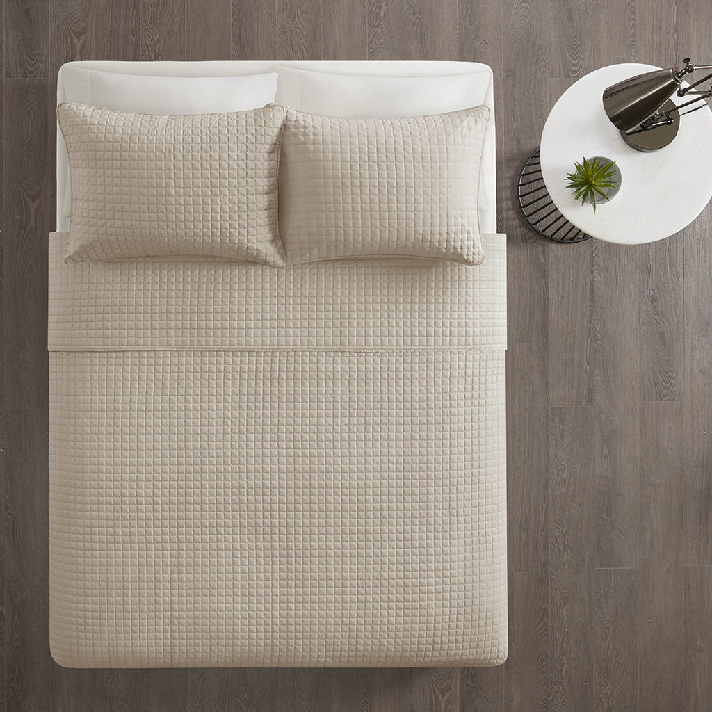 Otto - 3 Piece Reversible Coverlet Set - Khaki