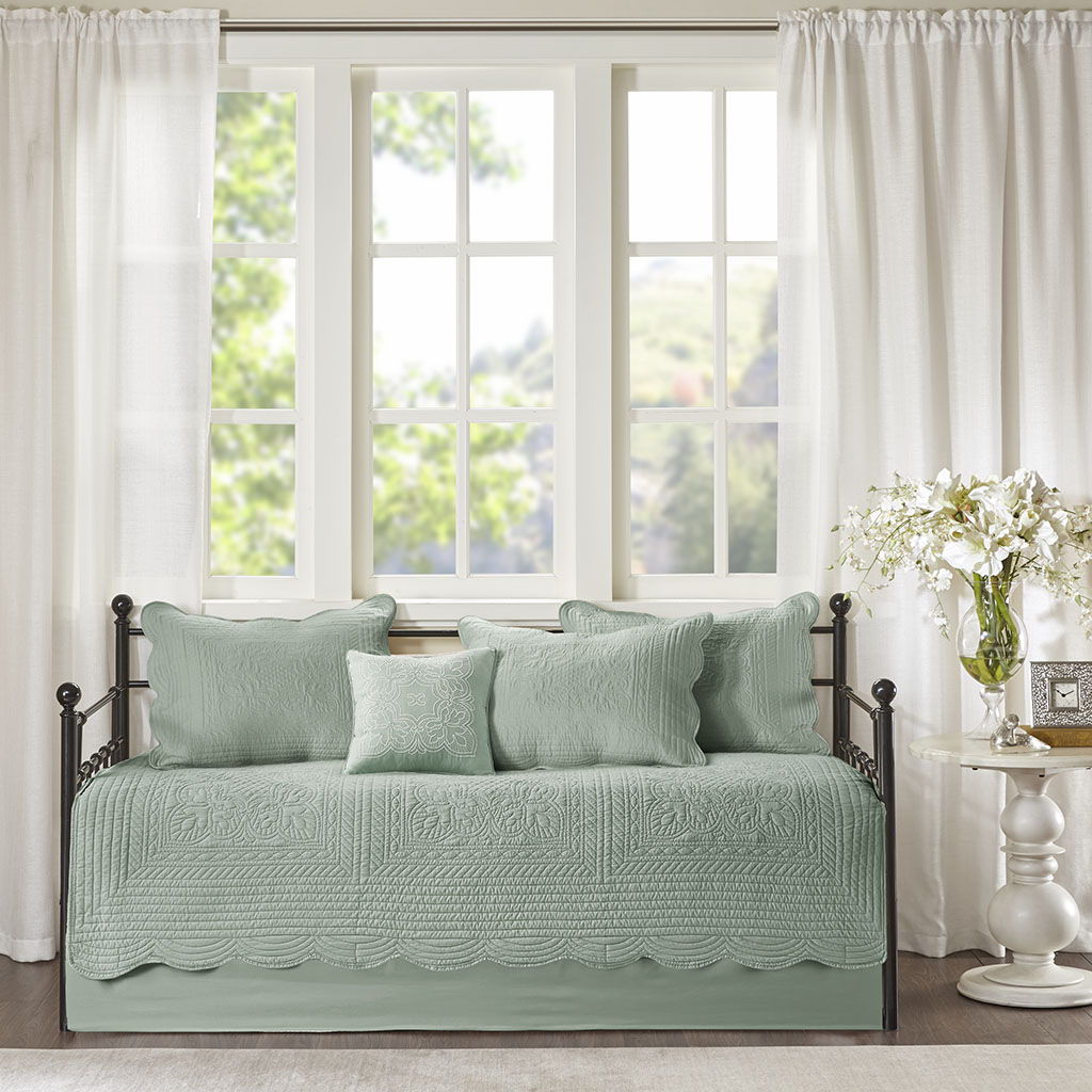 Tuscany - Twin 6 Piece Reversible Scalloped Edge Daybed Cover Set - Seafoam