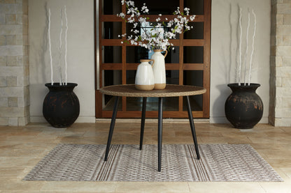 Amaris - Round Dining Table - Brown / Black