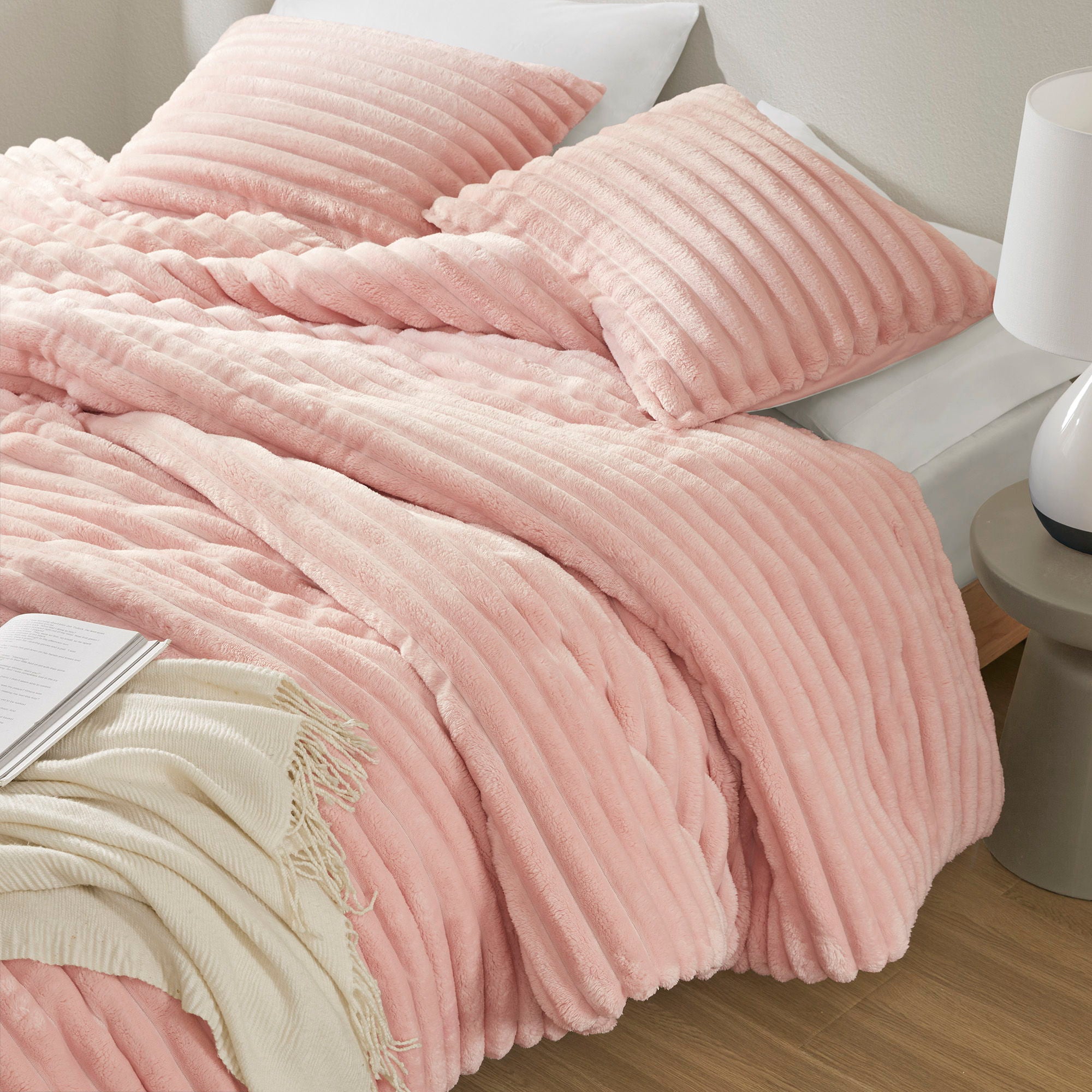 Avril - King/California King Fluffy Ribbed Plush Comforter Set - Pink