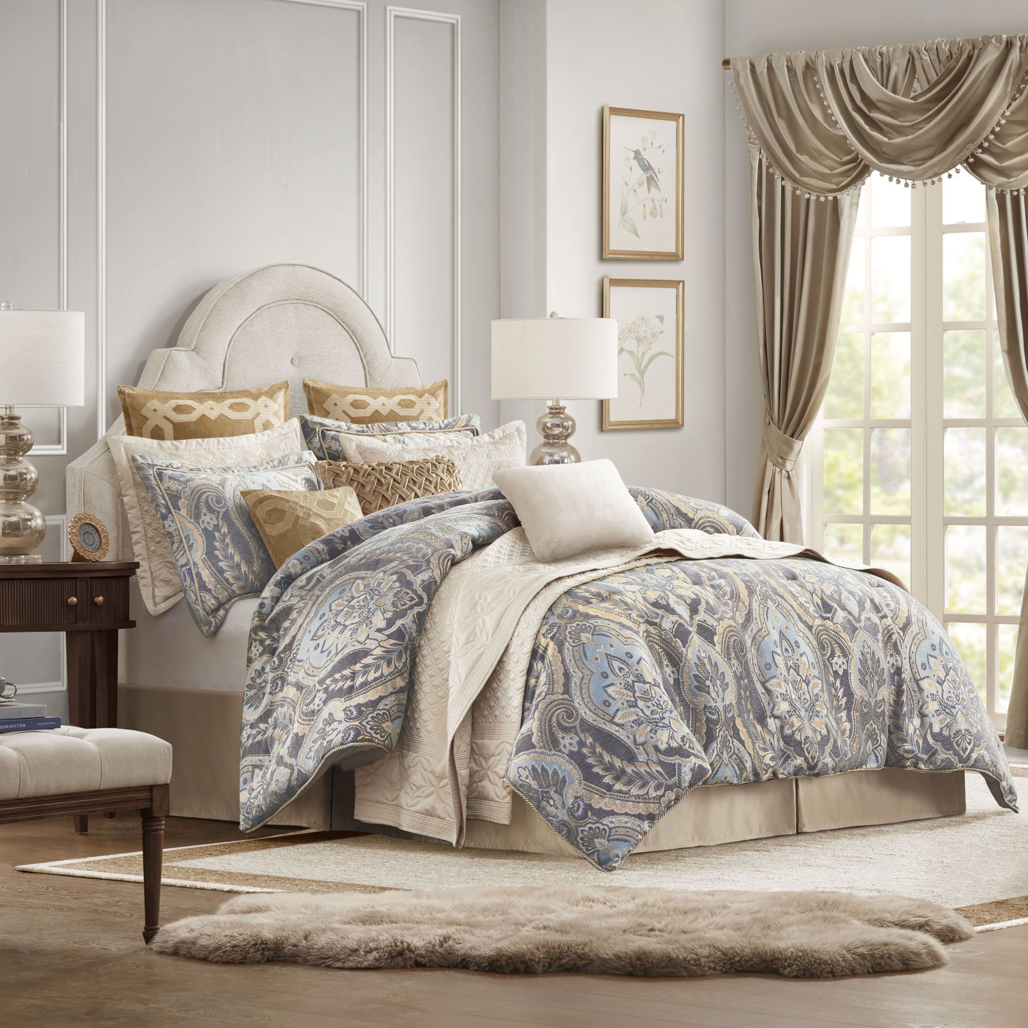Julius - 4 Piece California King Comforter Set - Taupe