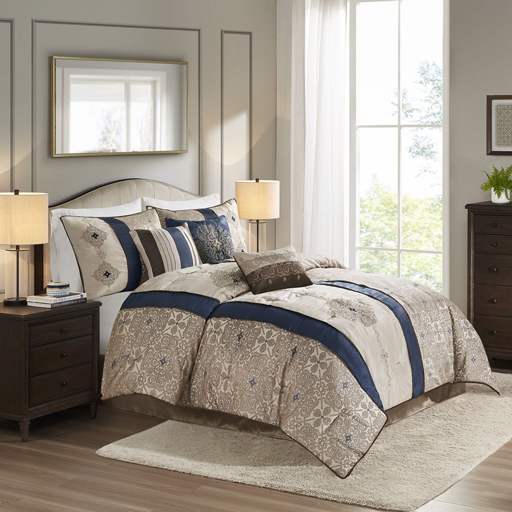 Donovan - Queen 7 Piece Comforter Set - Navy