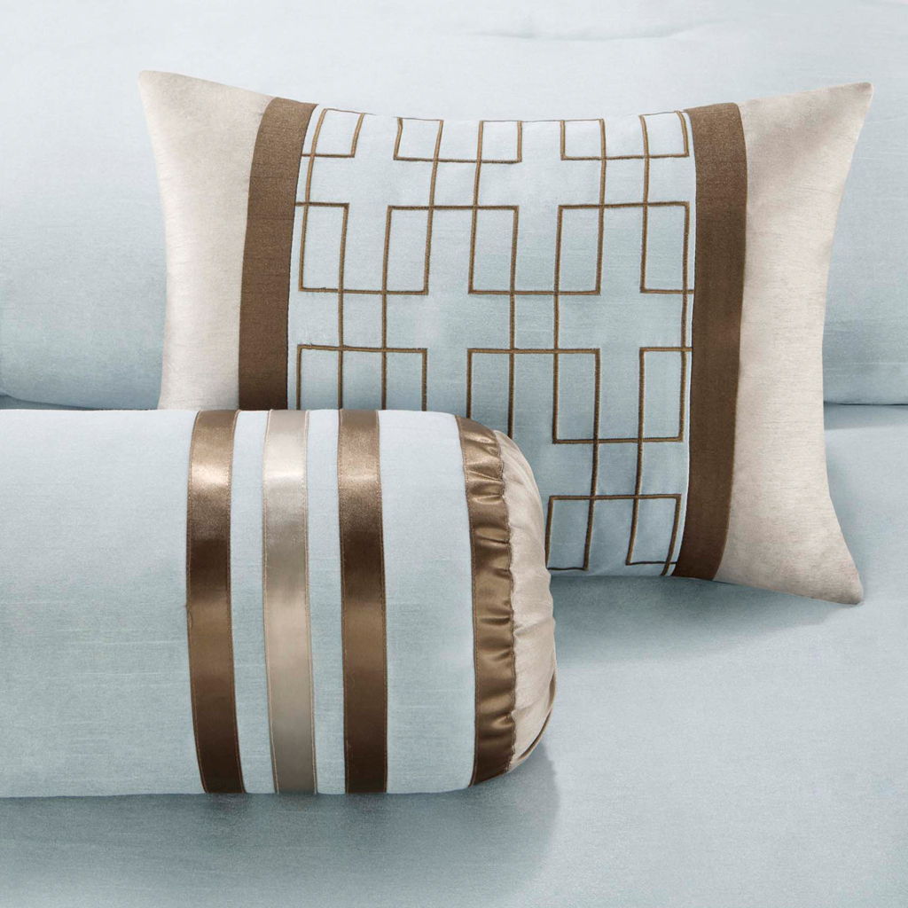 Genevieve - Queen Comforter (Set of 7) - Blue