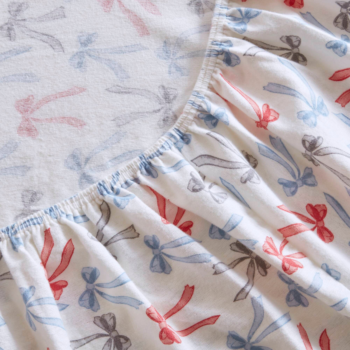 Cozy Soft - Queen 100% Flannel Pigment Printed Sheet Set - Happy Bows