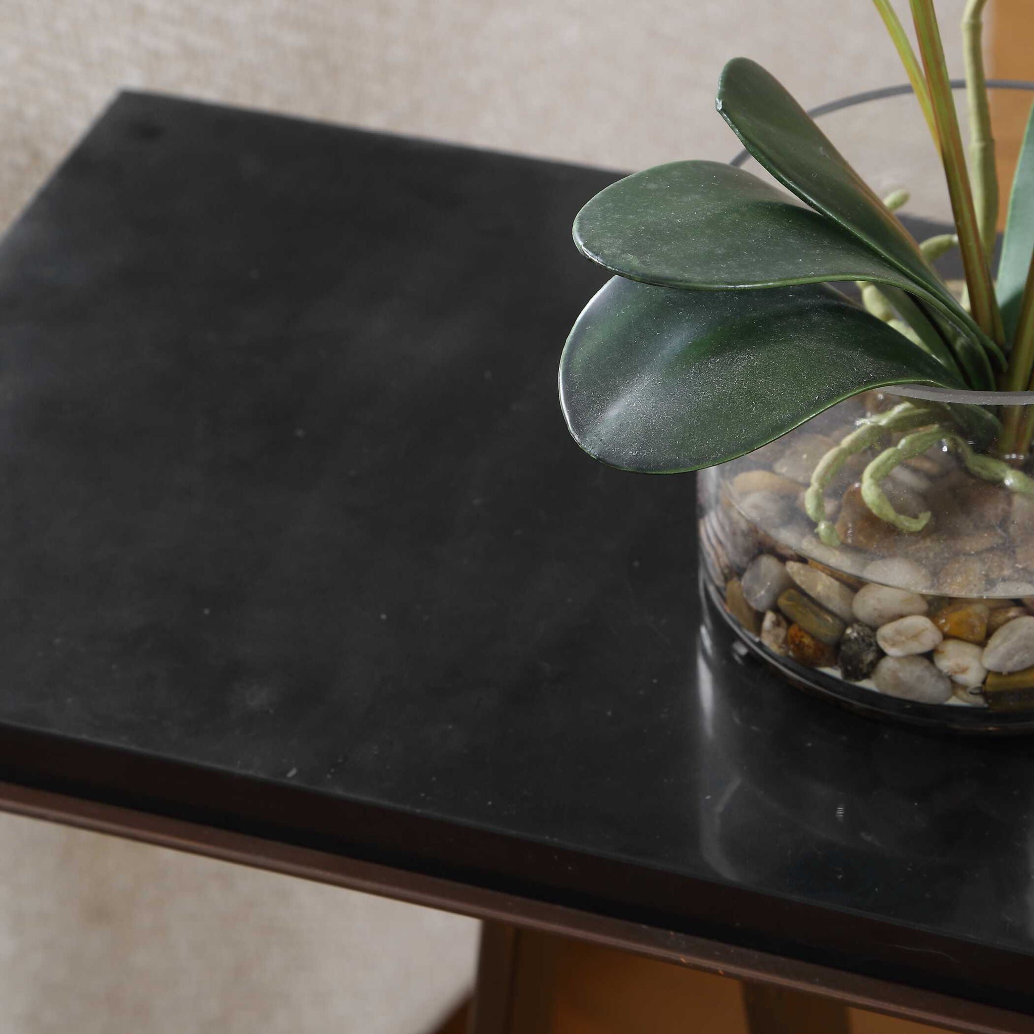 Galloway - Minimalist Accent Table - Black / Bronze