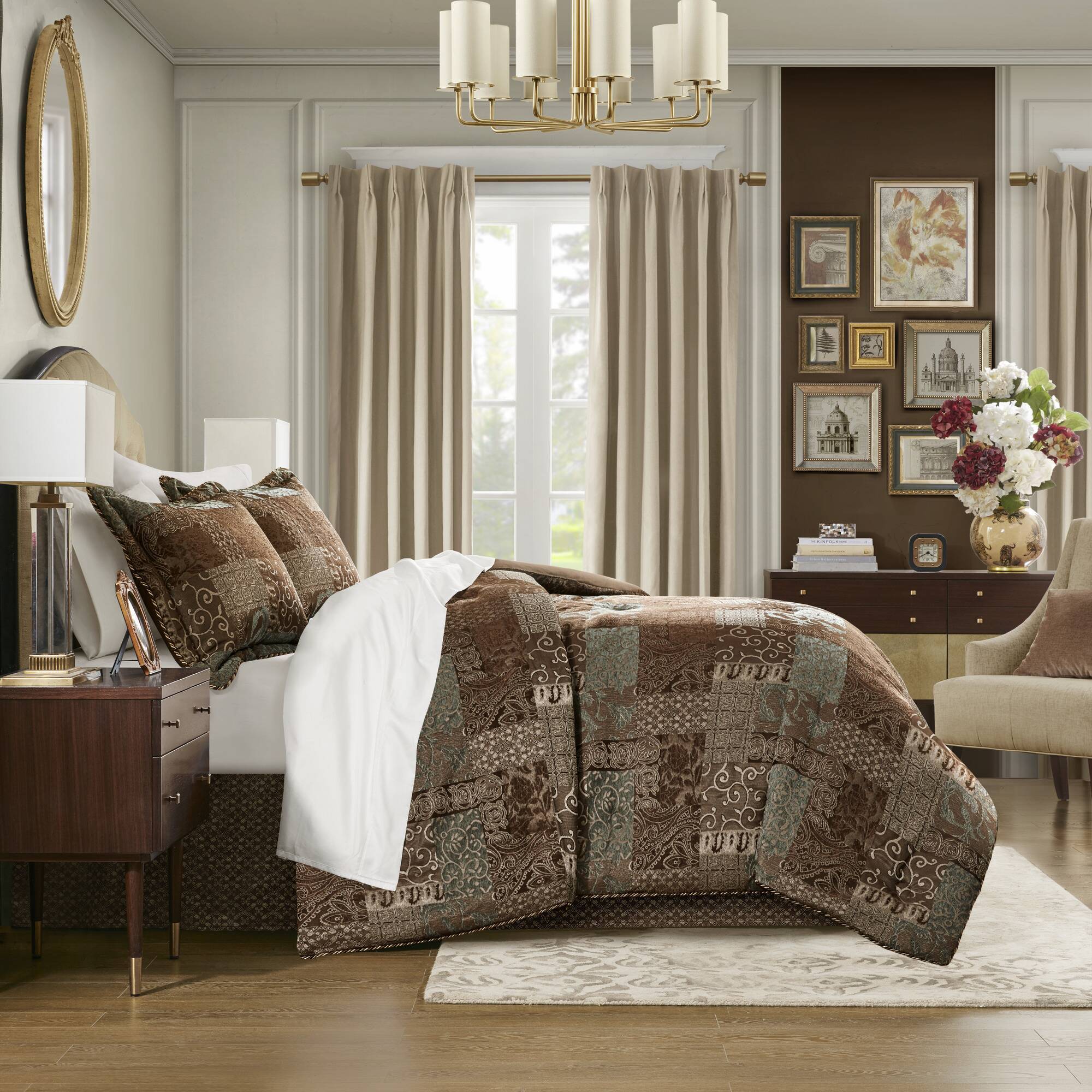 Galleria - 4 Piece King Comforter Set - Brown