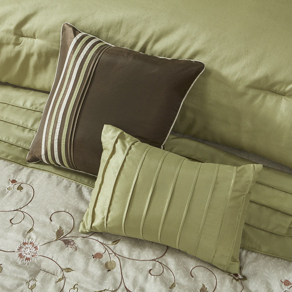 Serene - King Embroidered Piece Comforter (Set of 7) - Green