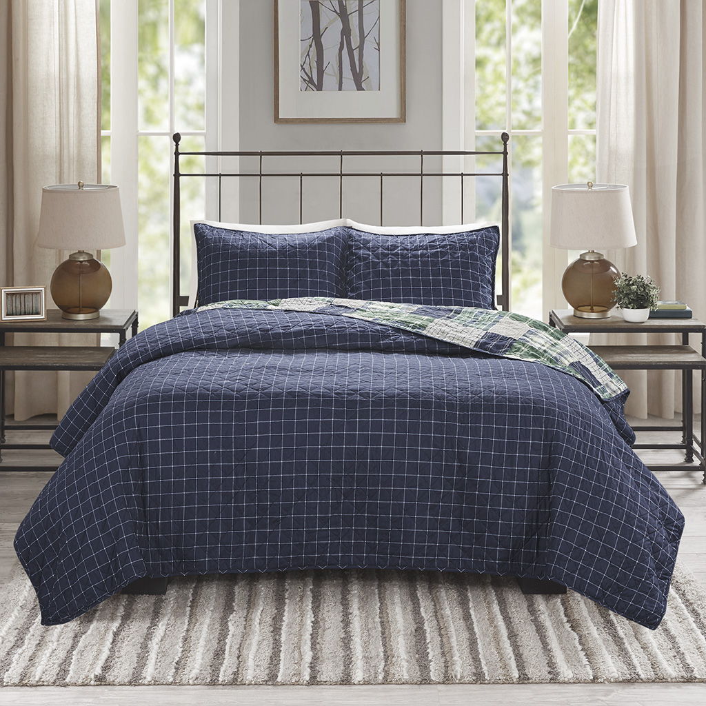 Timber - 3 Piece Reversible Printed Coverlet Set - Green / Navy