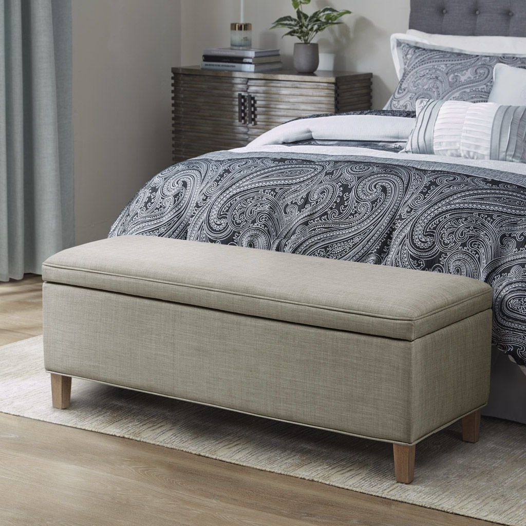 Caymus - Rectangular Soft Close Storage Bench - Light Gray