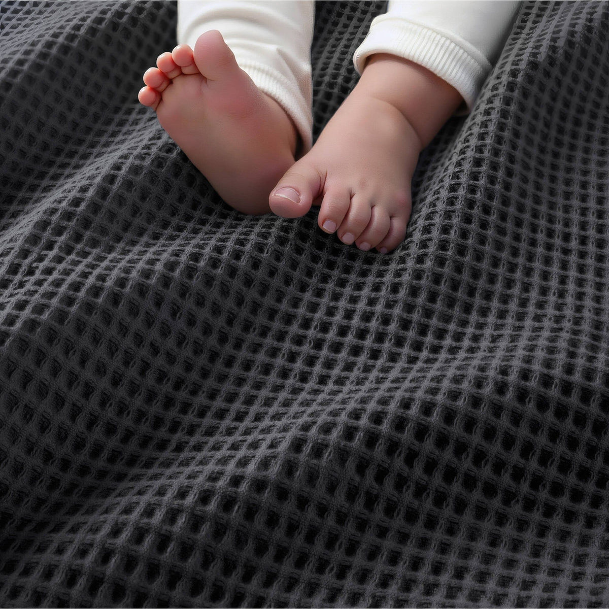 Waffle Weave - Full/Queen Cotton Blanket - Dark Gray