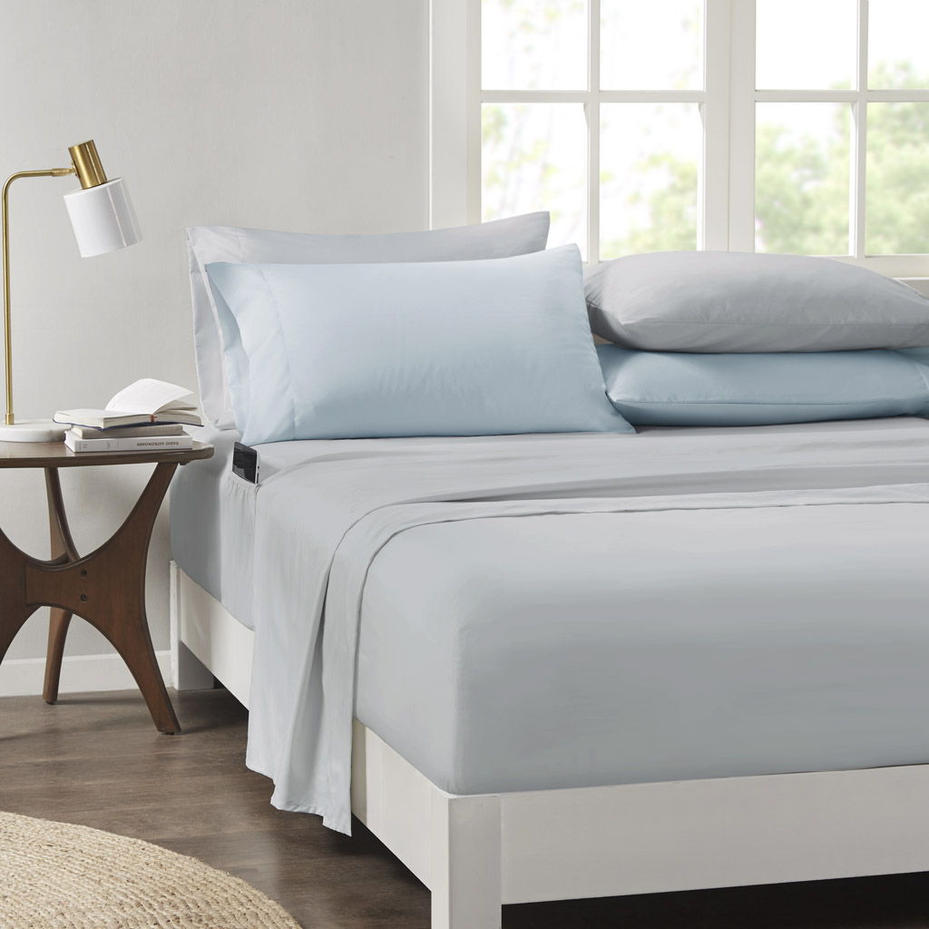 Alexis - King Comforter Set With Bed Sheets - Blue