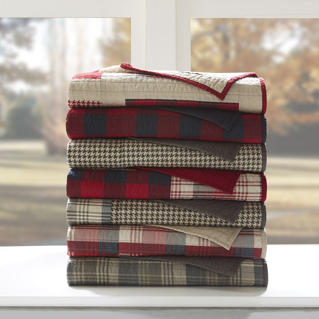 Tasha - Quilted Throw - Red