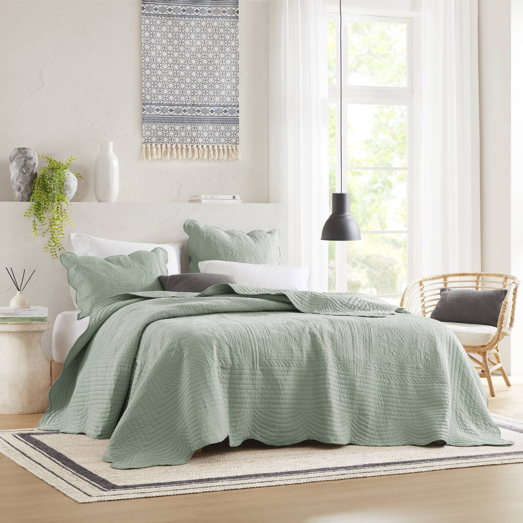 Tuscany - King 3 Piece Reversible Scalloped Edge Coverlet Set - Seafoam