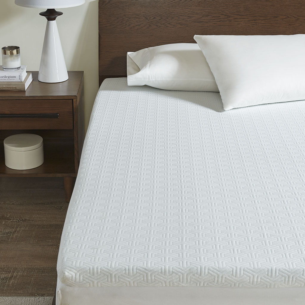 King Gel Memory Foam Mattress Topper - White